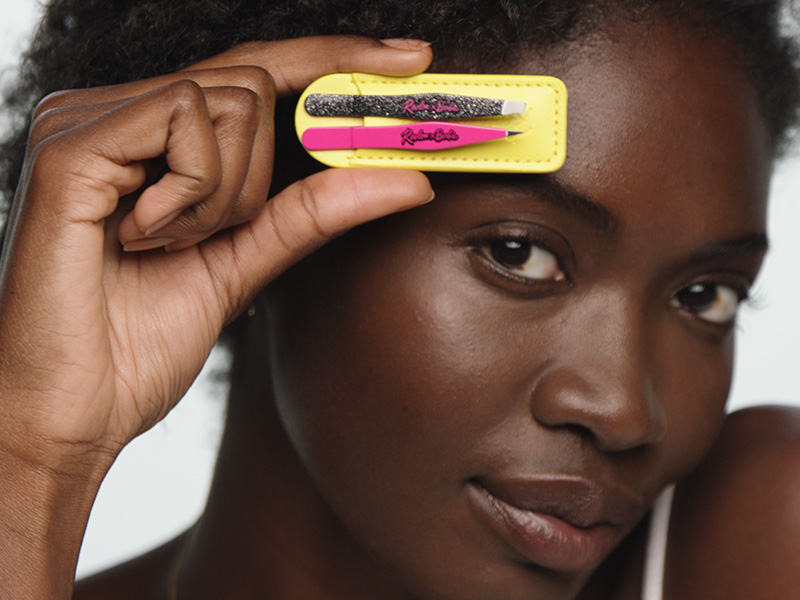 Revlon x Barbie Nail Clipper, Stainless Steel Non-Corrosive Mess Free Curved Blade Fingernail Toenail Cutter