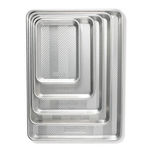 Nordic Ware Prism 13