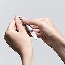 ZWILLING Nail Clipper (with Nail Catch Box, Strong Leverage for Finger- and toenails, Slightly Curved Cutting Edge), Premium, Black, 2.5 inch