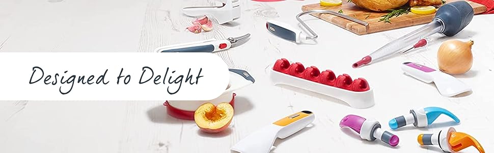 Zyliss 3-in-1 Mango Slicer, Peeler and Pit Remover Tool - Kitchen Mango Depitter & Peeler Gadget - Fruit Slicer with Micro-Serrated Stainless Steel Blader - Mango Corer for Easy Use