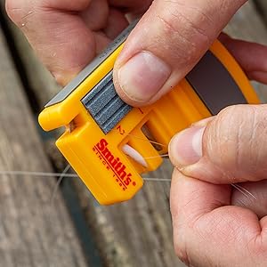 Smith's 50729 Deluxe Fillet Knife & Hook Sharpener - Portable Outdoor Tool - Multiple Sharpening Grooves - Line Cutter - Pocket Knives & Straight Blades - Lightweight & Durable - Fishing Hook