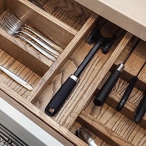 Checkered Chef Meat Tenderizer Tool - Dishwasher Safe Metal Kitchen Mallet for Tenderizing Chicken, Beef, Pork & Nuts with Non-Slip Grip