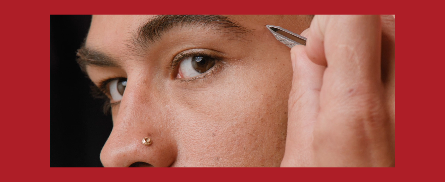 Revlon Men's Grooming Kit, 5-Piece Travel Essentials Set, Includes Nail Clippers, Scissors, File, Tweezers and Carrying Case, Stainless Steel, 1 count