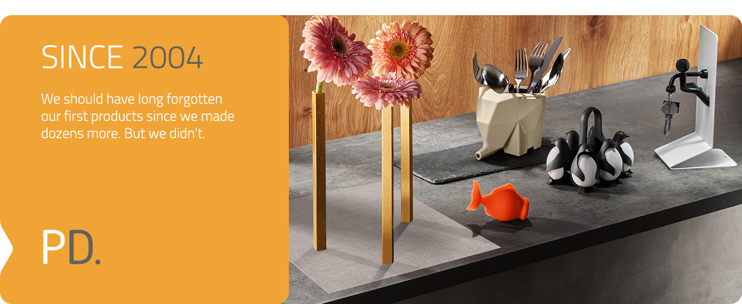 Peleg Design CatPeeler Cute Vegetable Peeler, Cat Design Peeler for Potato Carrot Fruit, Kitchen Utensil Décor (White)