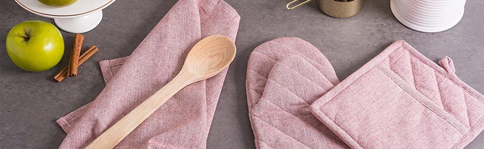 DII 100% Cotton Solid Chambray Kitchen Set, Oven Mitts, Blue, 2 Piece