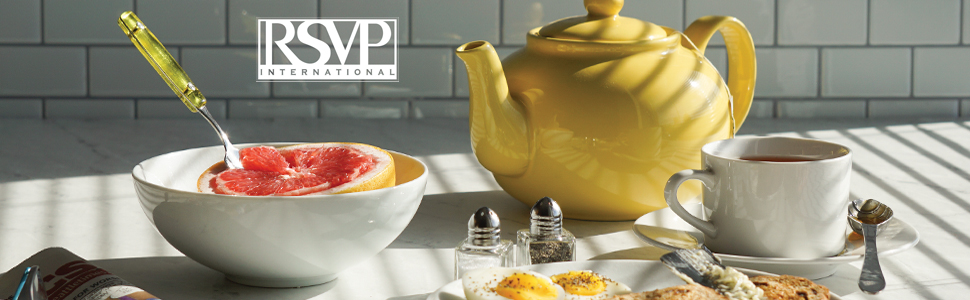 RSVP International Endurance® Stainless Steel Vintage One-Hand Sifter, 1 Cup | Top Cakes, Sift Flour, Marinade BBQ & More | Dishwasher Safe | Powder Sugar, Sift Flour, Spread Toppings & More