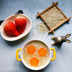 Cookie Cutter Sets for Kids, LetGoShop 12 Shapes Biscuit Cutters Baking Mold with Safty Handle and 10 Cartoon Food Fork, Stainless Steel Mini Vegetables and Fruits Cutters for Kids Lunch