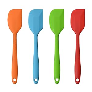 Silicone Spatulas, 8.5 inch Small Rubber Spatula Seamless One Piece Design Heat Resistant Non-Stick Flexible Scrapers Baking Mixing Tool (5 Pieces)