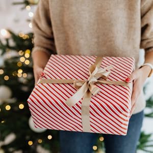 ZGZD Wooden Bottle Opener Wall Mounted with Cap Catcher, Gifts for Men and Beer Lovers