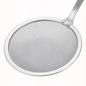 Stainless Steel Skimmer Strainer,Stainless Steel Fat Skimmer Spoon Fine Mesh Food Strainer for Grease, Gravy and Foam with Long Handle