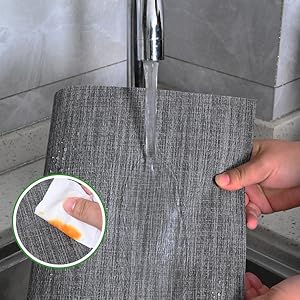 BETEAM Placemats Set of 6, Woven Vinyl Placemat for Dining Table Washable Wipeable Kitchen Place Mats Durable Indoor Outdoor Table Mats