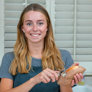 Vegetable Peeler Stainless Steel for Kitchen - Y Peeler Safe to Use, Veggie Potato Fruit Carrot Cucumber Peeler, Easy to Peel and Clean