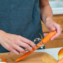 Vegetable Peeler Stainless Steel for Kitchen - Y Peeler Safe to Use, Veggie Potato Fruit Carrot Cucumber Peeler, Easy to Peel and Clean