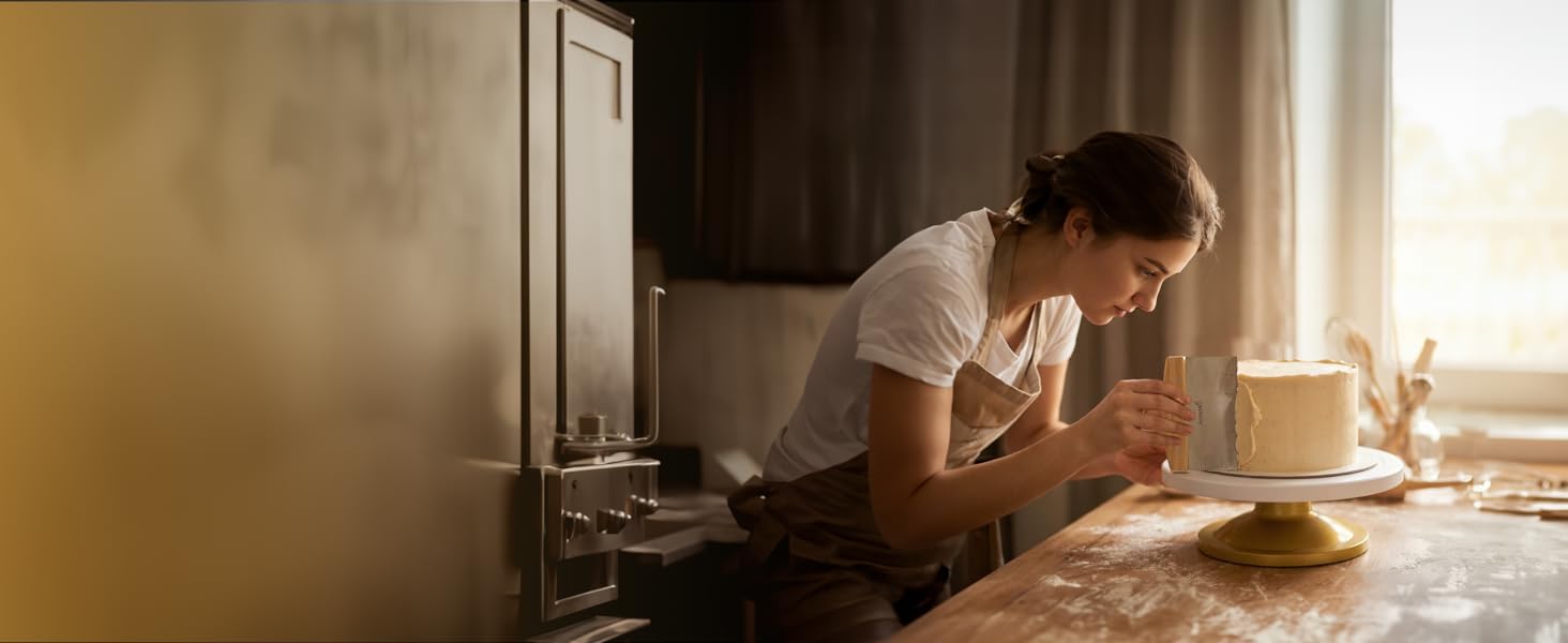 Dough Cutter for Bread and Pizza Dough - Stainless Steel Metal Griddle Scraper Chopper - Multipurpose Bench Scraper Kitchen Utensil for Flat Top Griddle - Commercial Quality