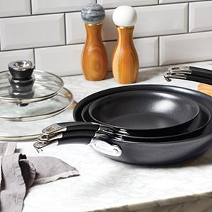 Anolon Tools and Gadgets Pizza Cutter and Server Set