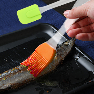 Ewinever 1Set Rolling Pin Pastry Mat Set Non-Stick 6 in 1 Dough Roller Baking Kit with Pastry Cutter Reusable Kneading Mat Scraper Basting Brush