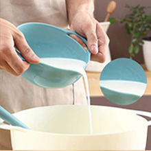 Plastic Mixing Bowls - Multicolored Mixing Bowl Set of 8, Nest for Easy Storage, Inculding Measuring Cups, Colander, Sifter, Large Bowl, Great for Cooking and Baking, Rv Camping Accessories, No BPA