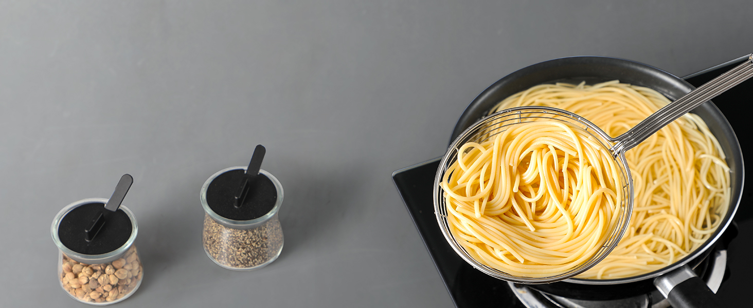 Hiware Solid Stainless Steel Spider Strainer Skimmer Ladle, Kitchen Utensils Wire Strainer Pasta Spoon, 7 Inch