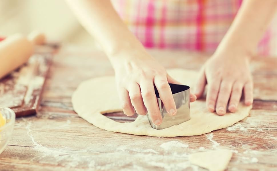 Easter Cookie Cutter Set - 7 piece - Egg, Carrot, Bunny, Flower, Chick, Bunny Face and Butterfly