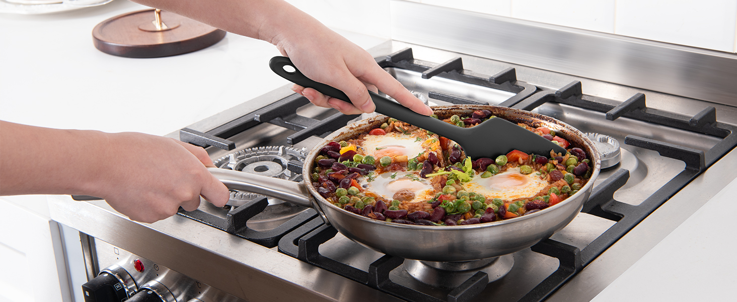 U-Taste Silicone Spatula Set with 600 Degrees Fahrenheit Heat Resistant (Black)