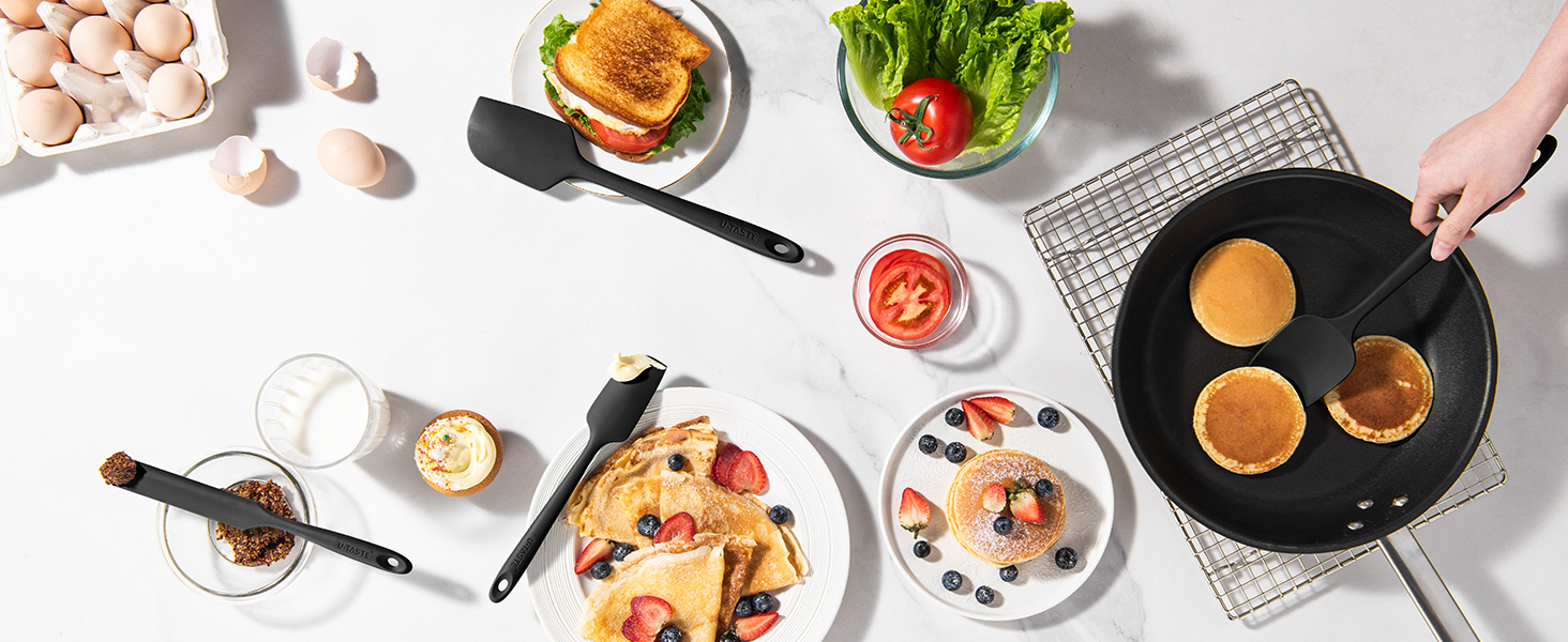 U-Taste Silicone Spatula Set with 600 Degrees Fahrenheit Heat Resistant (Black)