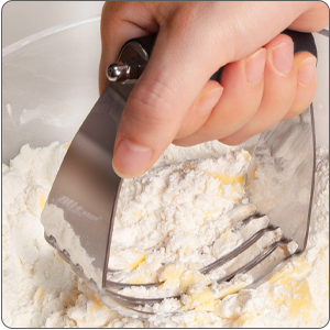 ALLTOP Pastry Shortening Blender Cutter,Stainless Steel Dough Masher for Butter, Biscuit,Baking, Kneading,Dough, Flakier and Fluffier Pie Crusts, Almond - Hand Kitchen Tool (1, Black)