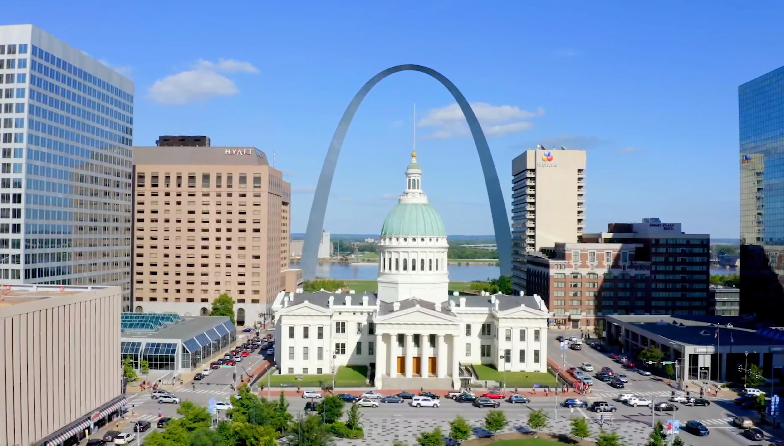 S&T INC. 100 Pack Microfiber Cleaning Cloth, Bulk Towels for Home, Reusable Microfiber Towels for Cars, Cleaning Rags, Assorted, 11.5 Inches x 11.5 Inches, 100 Count