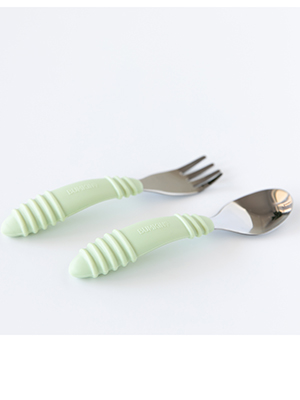 Bumkins Toddler Utensils, Kids Size Fork and Spoon Set, Silicone and Stainless-Steel Training Silverware, Angled Forks / Sporks for Self-Feeding, Children Hold Learning to Eat, 18 Months Up, Lavender