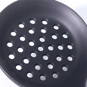 77L Slotted Spoon, Heatproof Skimmer Strainer Slotted Spoon, Seamless One-Piece Non-Stick Cooking Silicone Scoop Ladle with Ergonomic Handle for Filter Vegetable, Pasta and More (Black)
