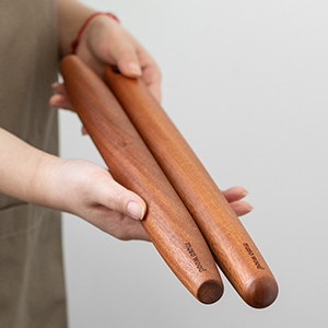 Muso Wood Sapele Wooden French Rolling Pin for Baking, Tapered Roller for Fondant, Pie Crust, Cookie, Pastry (French 15-3/4inch)