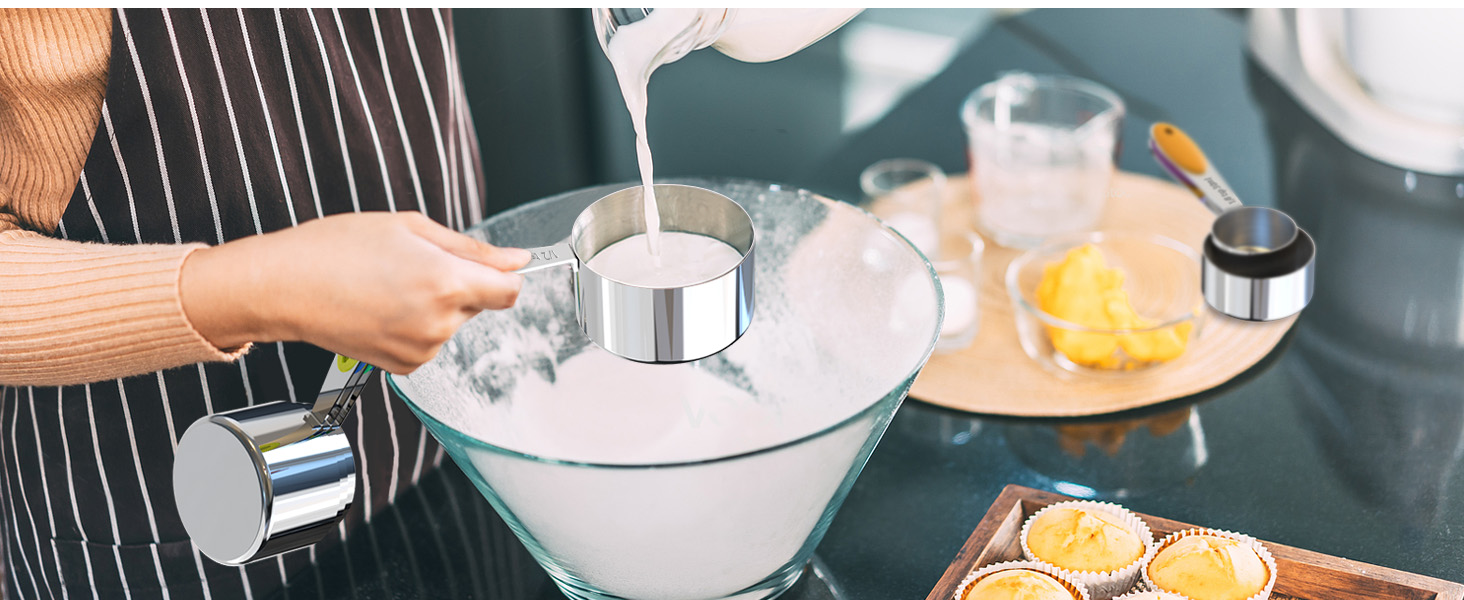 TILUCK measuring cups and magnetic measuring spoons set, stainless steel measuring cups, 6 double-sided stainless steel measuring spoons & 1 leveler (12)