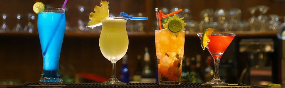 Hawthorne Cocktail Strainer - Stainless Steel Bar Strainer for Bartending, Bar Tool Drink Strainer for Bartenders and Mixologists