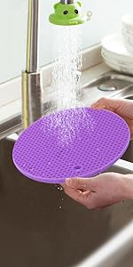 Silicone Trivets for Hot Pots and Pans, 4PCS Flexible Multipurpose Hot Pads Pot Holders, Heat Resistant Trivet Mats for Hot Dishes, Soft Non-Slip Silicone Mat for Kitchen Counter(Red)