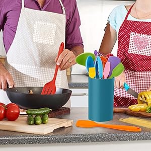 LIANYU 14 Pcs Cooking Utensils Set with Holder, Silicone Kitchen Cookware Utensils Set, Heat Resistant Cooking Gadget Tools Includes Spatula Spoon Turner Whisk Tong, Dishwasher Safe, Colorful