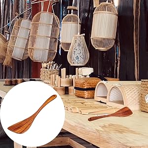 Wooden Spatula Nonstick Turner Acacia Wood, Right Long Handle Flat Frying Spatulas Handmade for Mother Wife Grandma Her Kitchen Gift, Ideal Cookware Utensils for Cooking Eggs, Fish, Pancakes