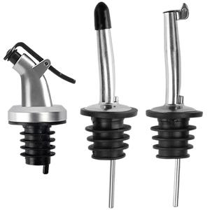 BAKHUK 4 Pack 17oz Olive Oil Dispenser Bottles, 500ml Clear Glass Vinegar Cruet with Pourers and Funnel for Kitchen