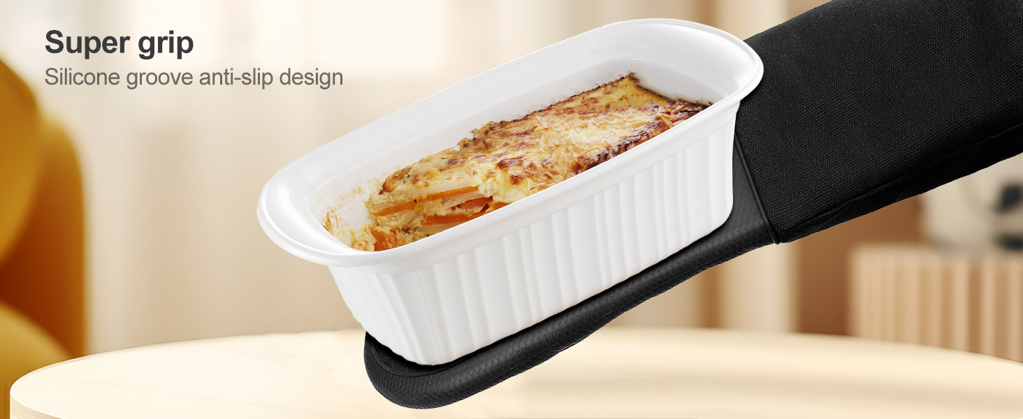 sungwoo Extra Long Silicone Oven Mitts, Heat Resistant Oven Gloves with Quilted Liner Non-Slip Textured Grip Perfect for BBQ, Baking, Cooking and Grilling - 1 Pair 14.6 Inch Black