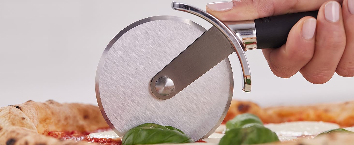 GORILLA GRIP BPA-Free Large Pizza Cutter Wheel, 9 Inch, Sharp Stainless Steel Blade, Slip Resistant Handle with Thumb Guard Protection, Slice Thick or Thin Pizzas, Pie, Pastries in Seconds, Mint