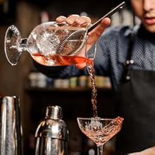 Cocktail Mixing Glass, veecom 18oz Crystal Mixing Glass Bartender Kit, 8 Piece Old Fashioned Cocktail Set with Strainer, Spoon, Jigger, Picks, Pourers, Bar Tools Cocktail Shaker Set (8 Pieces)