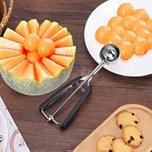 Large Cookie Scoop, Cookie Dough Scoop, 3 Tablespoons/ 45 ml/ 1.5 oz, Spring-Loaded Ice Cream Scoop, 18/8 Stainless Steel, Comfortable Grip