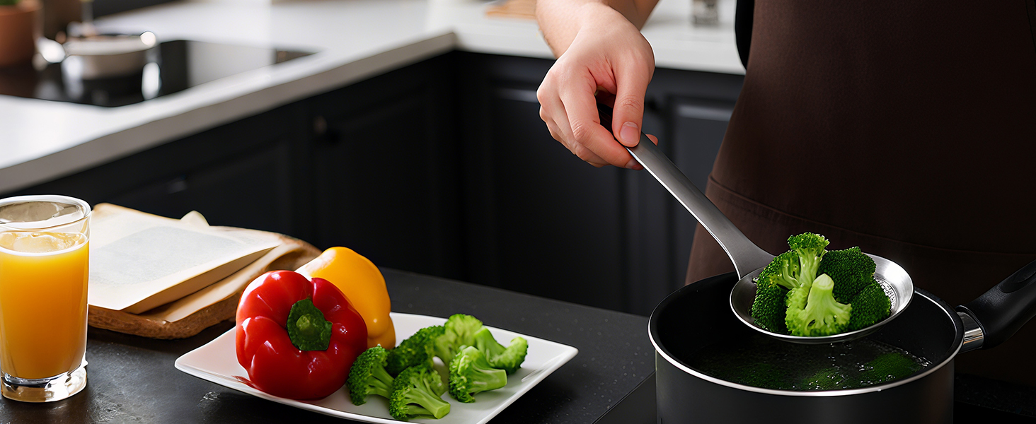 TBWHL Multi-functional Hot Pot Fat Skimmer Spoon - Stainless Steel Fine Mesh Food Strainer for Skimming Grease and Foam DIA 3.1