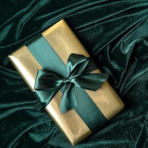 WPHUAW 24oz Cocktail Shaker Bar Set-Professional Margarita Mixer Drink Shaker Professional Stainless Steel Bar Tools Built-in Bartender Strainer for Martini Kit