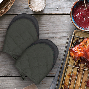 Short Oven Mitts, Heat Resistant 500°F, Silicone Grip Kitchen Gloves, Non-Slip for Baking, Grilling, BBQ, Machine Washable with Hanging Loop, 2-Pair Set, Gray