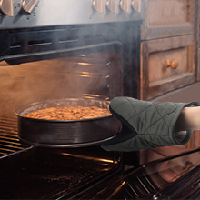 Short Oven Mitts, Heat Resistant 500°F, Silicone Grip Kitchen Gloves, Non-Slip for Baking, Grilling, BBQ, Machine Washable with Hanging Loop, 2-Pair Set, Gray