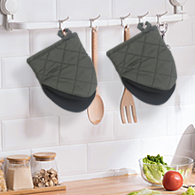 Short Oven Mitts, Heat Resistant 500°F, Silicone Grip Kitchen Gloves, Non-Slip for Baking, Grilling, BBQ, Machine Washable with Hanging Loop, 2-Pair Set, Gray