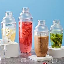1Pc Plastic Cocktail Shaker with Scale and Strainer Top, Clear Plastic Cocktail Shaker Bottle Wine Mixer Bottle Cocktail Tea Measuring Jigger for Bar Party Home Use (350ml/12oz)
