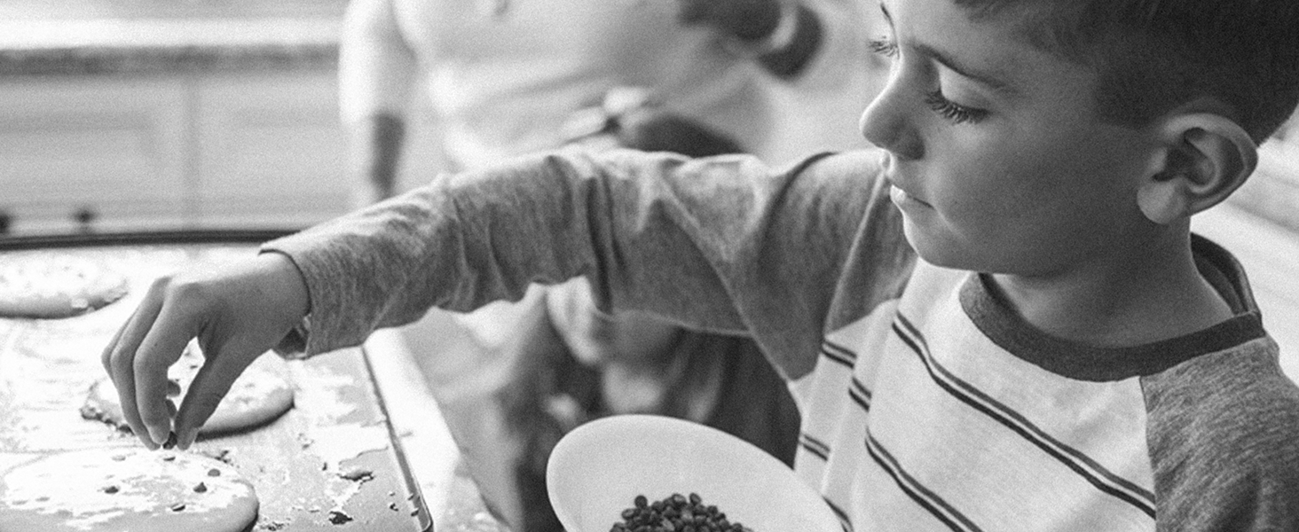 Bellemain Stainless Steel Can Opener – Manual Can Opener For seniors - Ergonomic Smooth edge Can Opener Hand Held Heavy Duty – Easy to use can opener safe cut