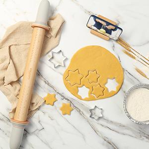 Geesta Adjustable Wood Rolling Pin with 5 Thickness Rings, Precise Dough Roller Handle Press Design with Measurement Guide for Fondant, Pizza, Pie Crust, Cookie, Pastry Baking Decorating Accessories