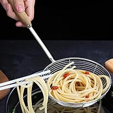 IQCWOOD Spider Strainer Skimmer with Wood Handle - 5.5 Inch Fryer Scoop for Cooking and Frying, Kitchen Utensils Pasta Strainer Spoon