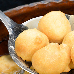 Multi Kitchen Utensil Stainless Steel Cooking Skimmer Slotted Fish Turner Spatula Spoon Colander Drain Water Filter Spoon Ladle Spider Strainer Skimmer Ladle for Cooking &Frying (2pcs)